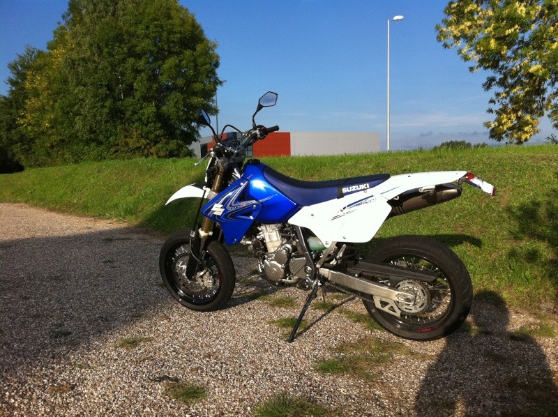 suzuki drz 400 akrapovic